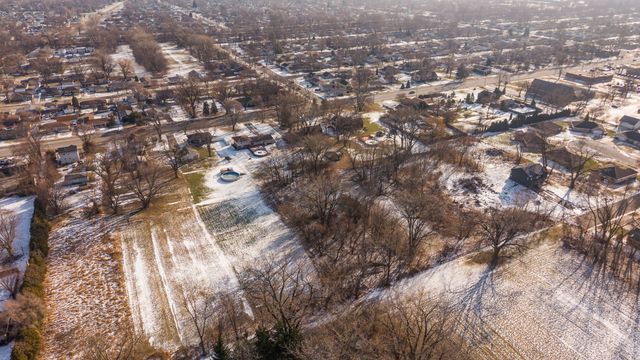 1138 N Broad Street, Griffith, IN 46319