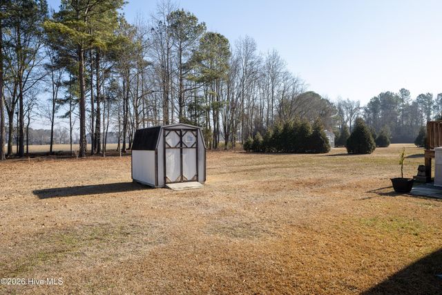 111 New Pine Lane, Clinton, NC 28328