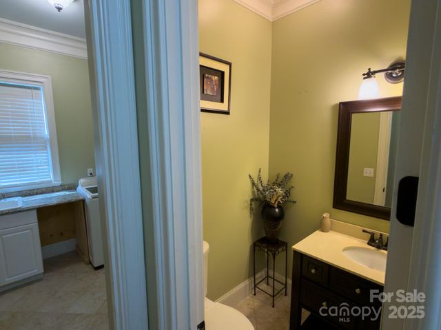 1132 Mt Holly Huntersville Road, Charlotte, NC 28214