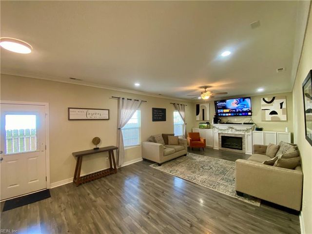7511 Cedar Level AVE, Norfolk, VA 23505