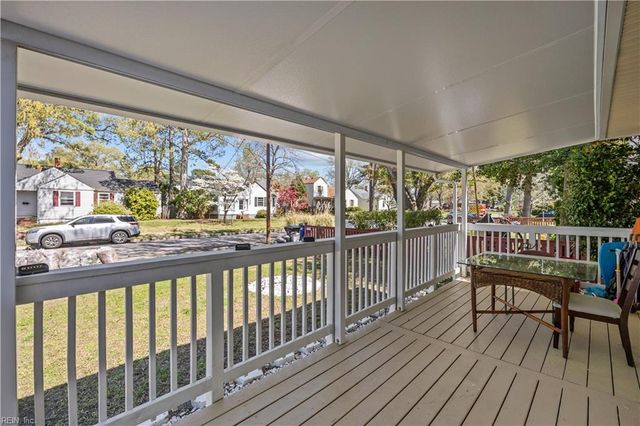 1045 Earl St ST, Norfolk, VA 23503