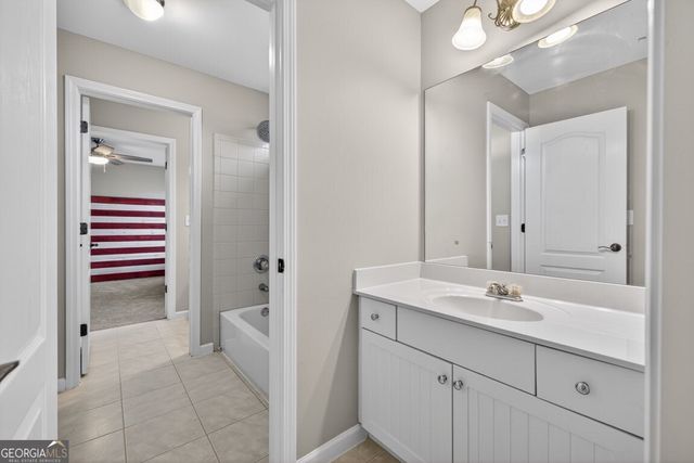 1867 Trilogy Park Drive, Hoschton, GA 30548