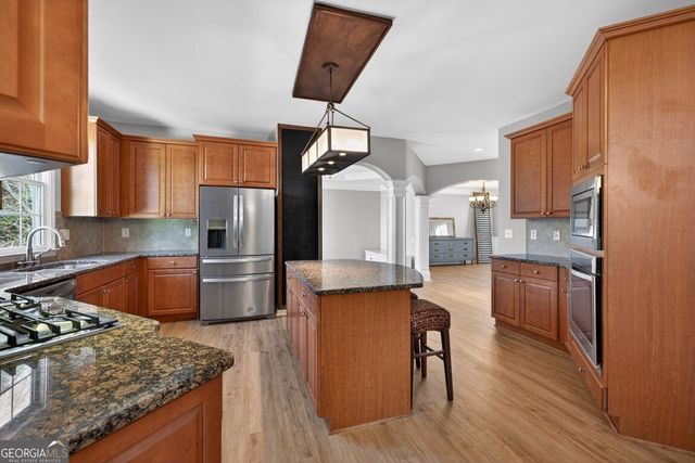 1867 Trilogy Park Drive, Hoschton, GA 30548