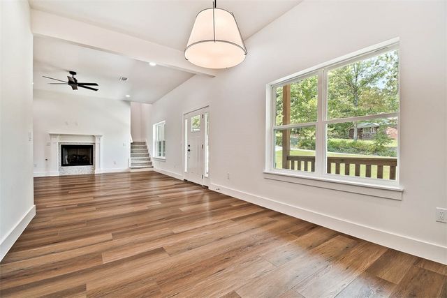 34 Smart Lane, Bella Vista, AR 72715