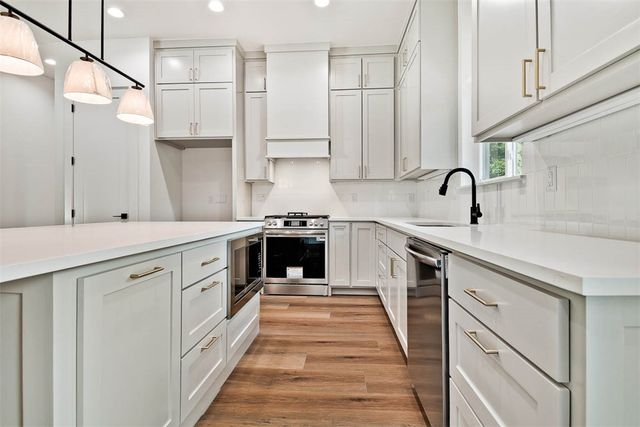 34 Smart Lane, Bella Vista, AR 72715