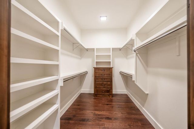 402 Bella Vista Circle, Odessa, TX 79765