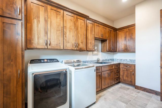 402 Bella Vista Circle, Odessa, TX 79765