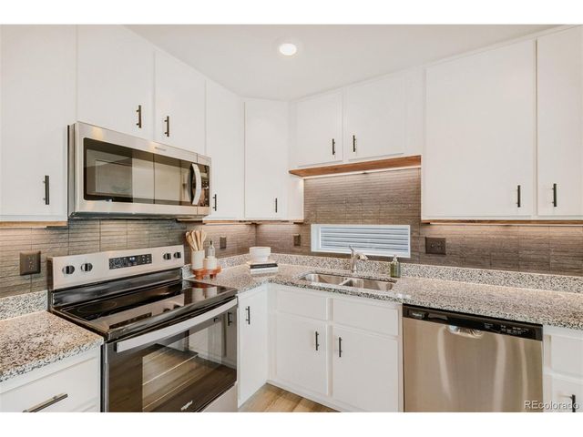 18057 E 51st Ave, Denver, CO 80249