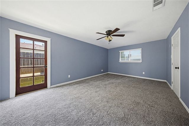 6218 Brewton Dr, Corpus Christi, TX 78415