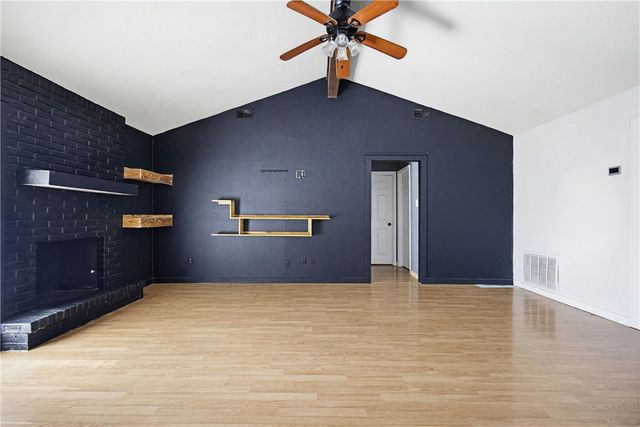 6218 Brewton Dr, Corpus Christi, TX 78415