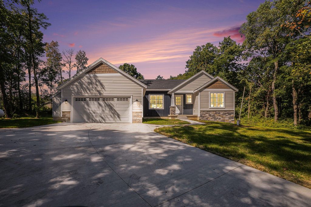 Lot 4 Journey's Way, Rutland Twp, MI 49058