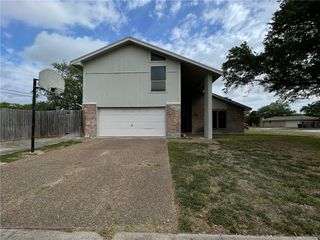 2601 Morning Star, Corpus Christi, TX 78409