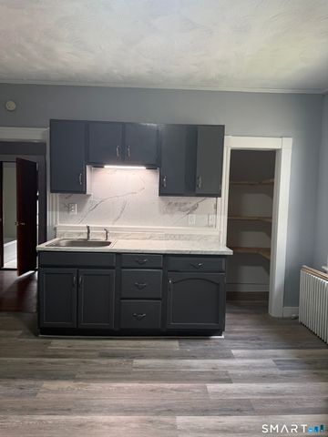 44 Gilbert Street, Derby, CT 06418