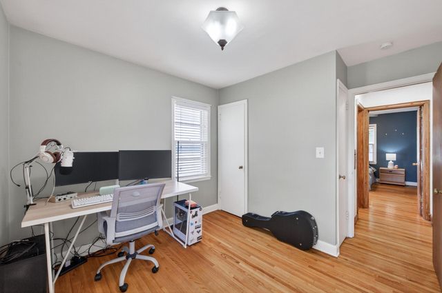 3255 Drew Avenue N, Robbinsdale, MN 55422