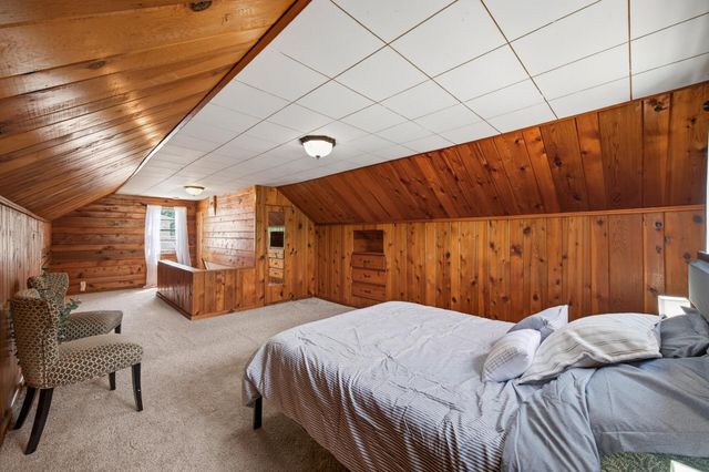 3255 Drew Avenue N, Robbinsdale, MN 55422