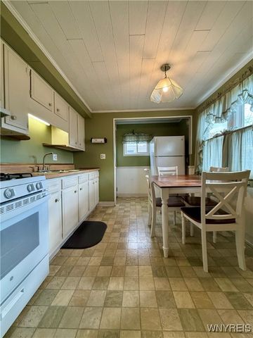 195 Roland Street, Cheektowaga, NY 14212