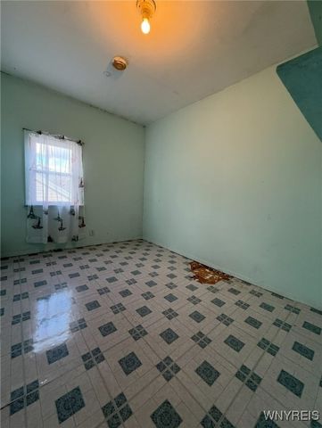 195 Roland Street, Cheektowaga, NY 14212