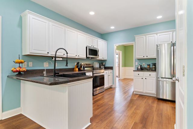 2030 Sparrow St, Spring Hill, TN 37174