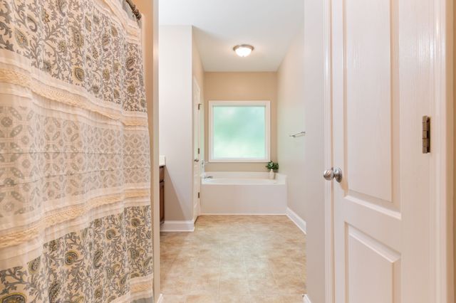 2030 Sparrow St, Spring Hill, TN 37174