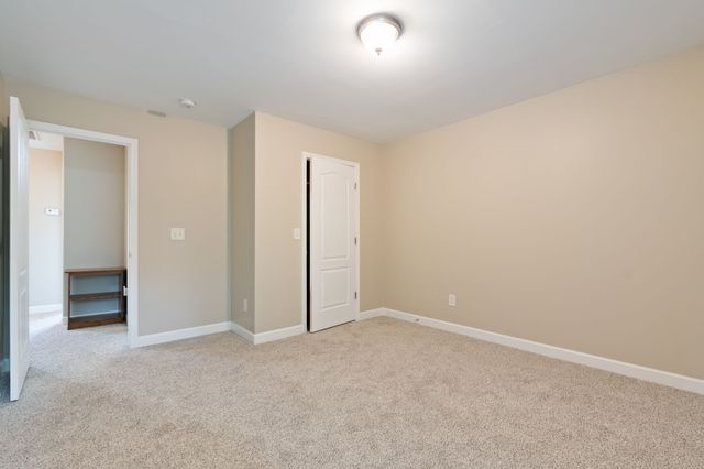 2030 Sparrow St, Spring Hill, TN 37174