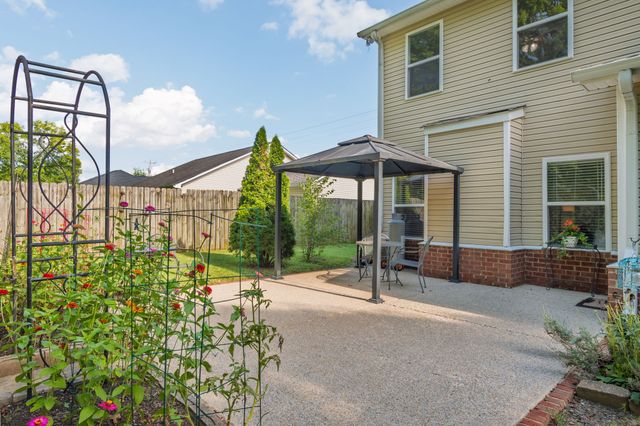 2030 Sparrow St, Spring Hill, TN 37174