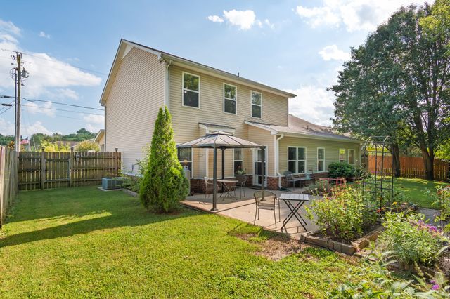 2030 Sparrow St, Spring Hill, TN 37174