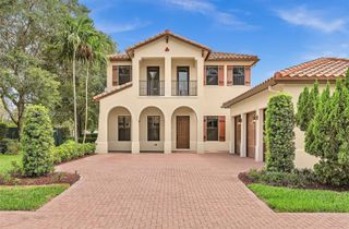 8420 NW 33rd St, Cooper City, FL 33024