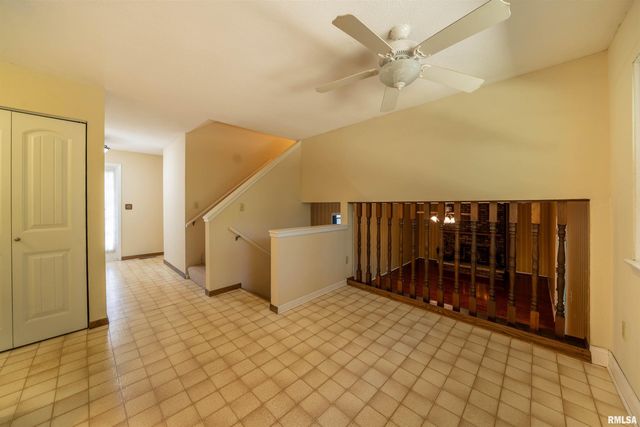 3563 W SAYMORE Lane, Peoria, IL 61615