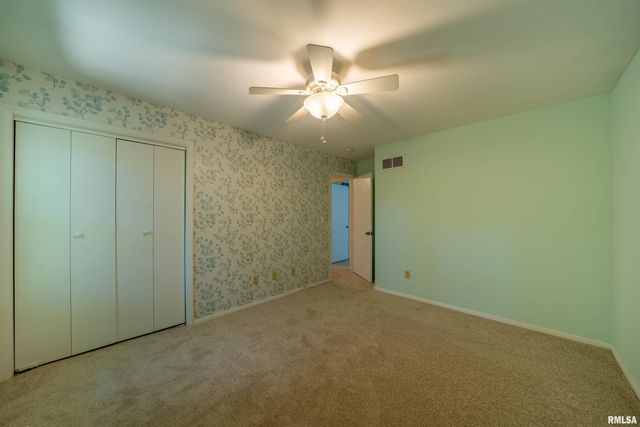 3563 W SAYMORE Lane, Peoria, IL 61615