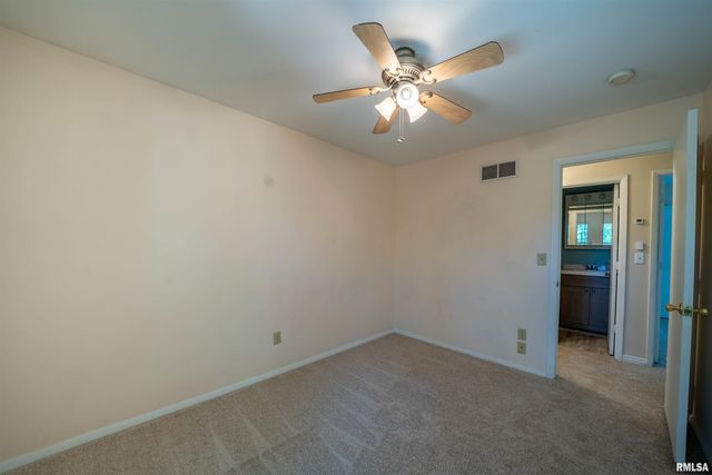 3563 W SAYMORE Lane, Peoria, IL 61615