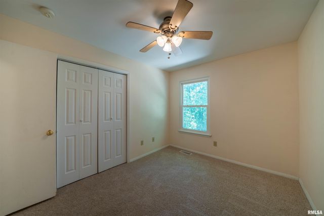 3563 W SAYMORE Lane, Peoria, IL 61615