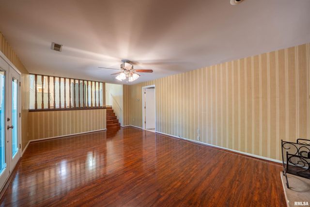 3563 W SAYMORE Lane, Peoria, IL 61615