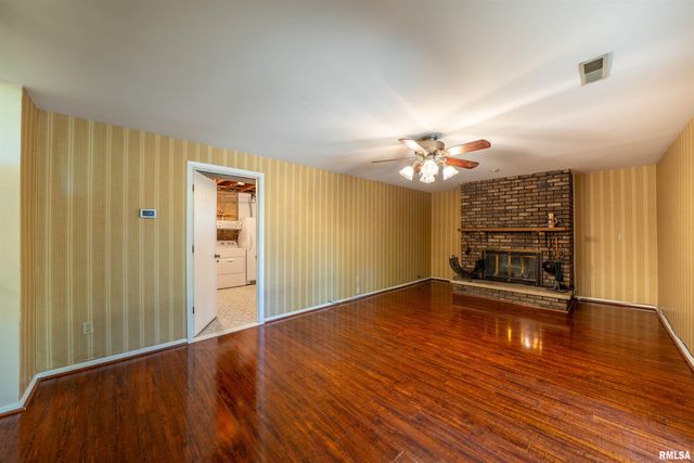 3563 W SAYMORE Lane, Peoria, IL 61615