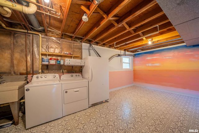 3563 W SAYMORE Lane, Peoria, IL 61615