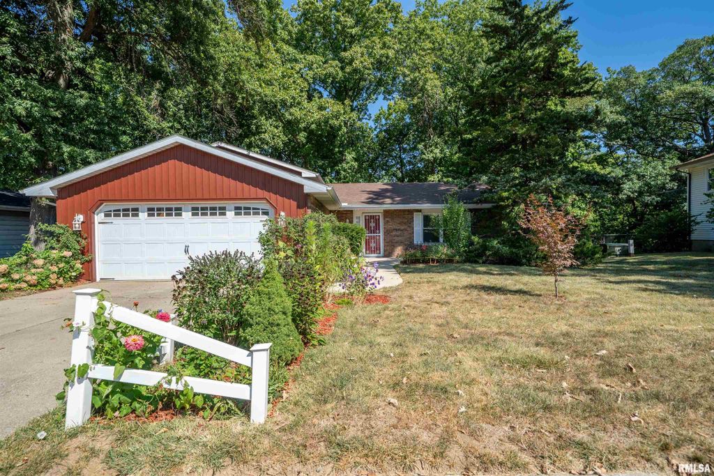 3563 W SAYMORE Lane, Peoria, IL 61615