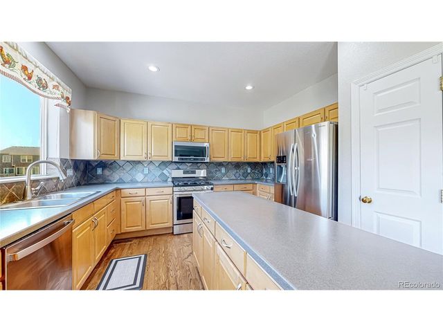 2223 E 100th Pl, Thornton, CO 80229