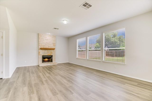 670 CULLEN BLVD, Buda, TX 78610