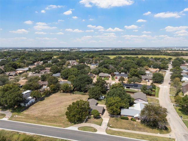 1409 Old Brandon Road, Hillsboro, TX 76645