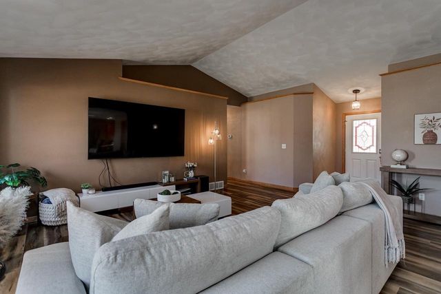 W6588 TALON DRIVE, Greenville, WI 54942