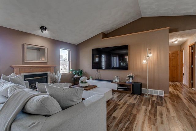 W6588 TALON DRIVE, Greenville, WI 54942