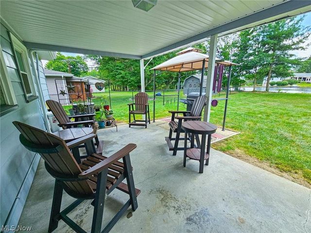 523 Janet Drive, Canfield, OH 44406