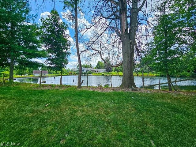 523 Janet Drive, Canfield, OH 44406