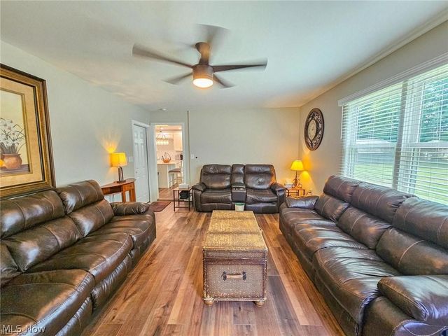 523 Janet Drive, Canfield, OH 44406