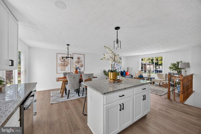 8601 BRIARWOOD CT, Laurel, MD 20708