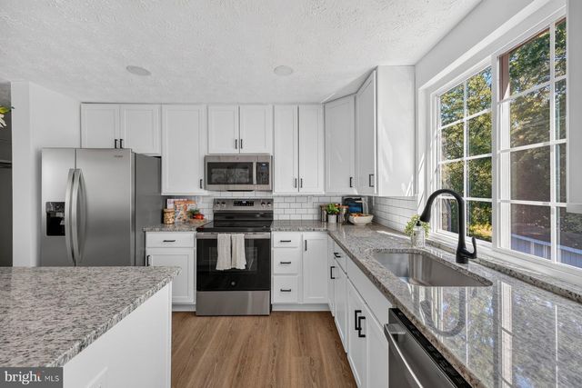 8601 BRIARWOOD CT, Laurel, MD 20708
