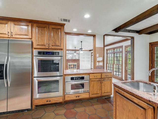 3607 Ripple Creek DR, Austin, TX 78746