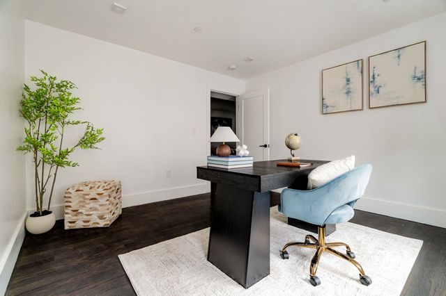 74 Moreland St 2, Somerville, MA 02145
