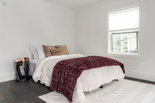 74 Moreland St 2, Somerville, MA 02145