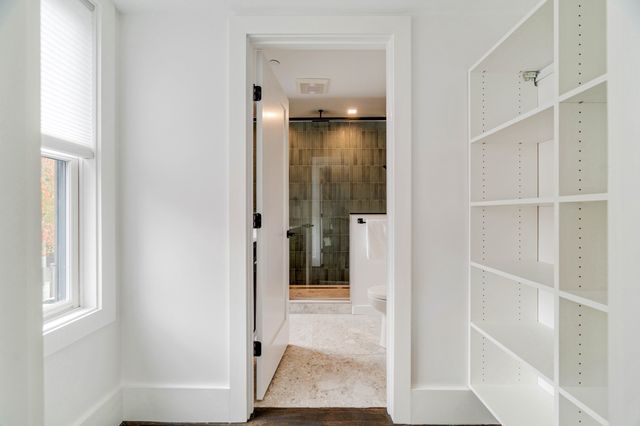 74 Moreland St 2, Somerville, MA 02145
