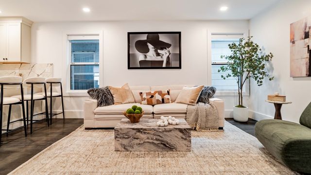 74 Moreland St 2, Somerville, MA 02145